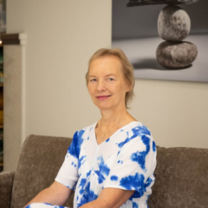 Hiina meditsiini ja nõelravi arst dr Tiia Liivalaid